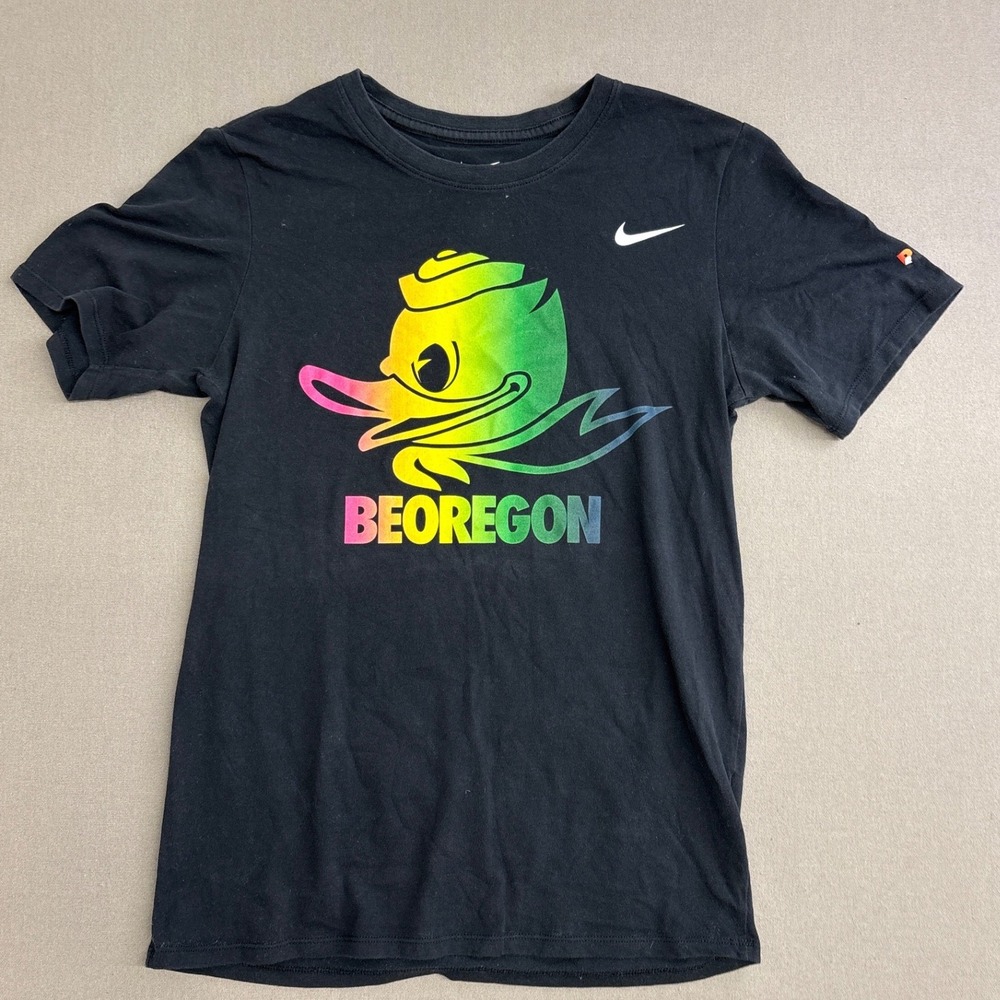 Nike Oregon Ducks Be True Rainbow Graphic T-Shirt Black Mens Small Athletic Cut